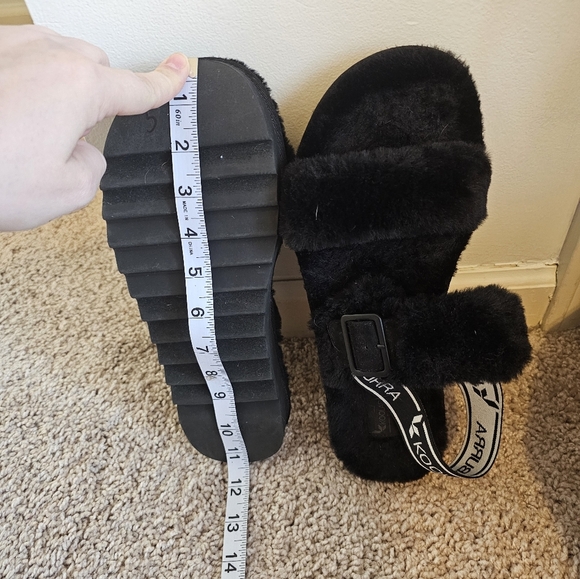 Koolaburra by Ugg Womens Fuzz'n Size 10 - Picture 8 of 8